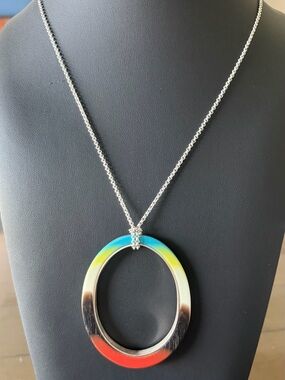 Fossil brand multi-colored enamel circle pendant necklace